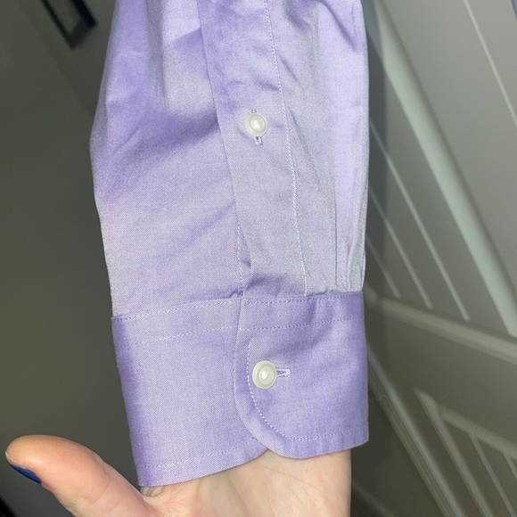 Men’s Jos A Bank Traveler Slim Fit Button Down - Picture 5 of 6